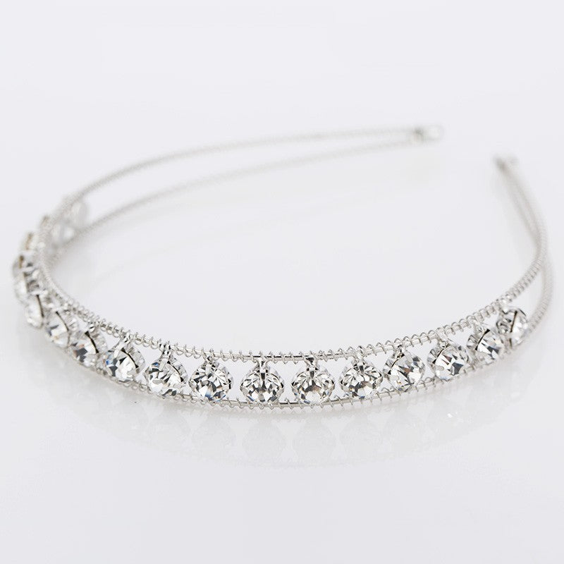 Sweet temperament diamond headband