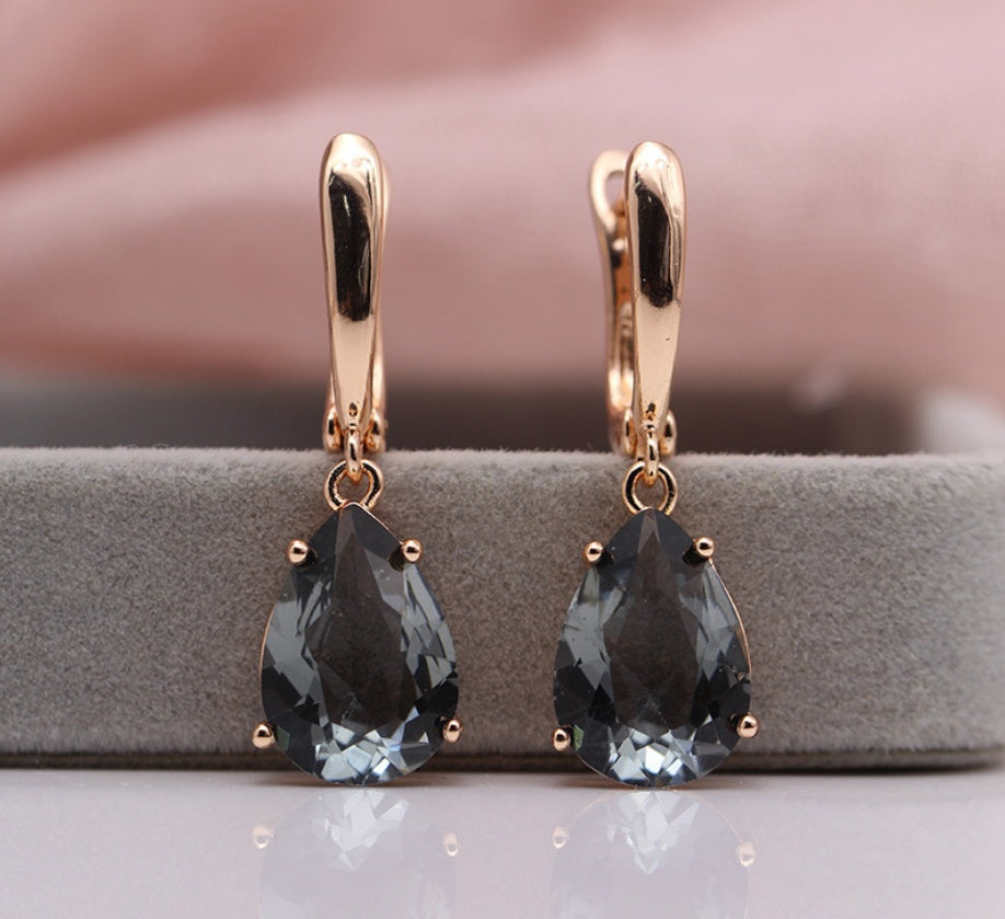 Moonstone color water drop zircon earrings