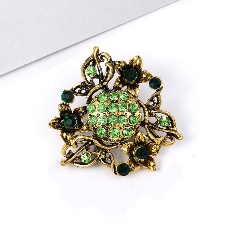 Alloy rhinestone small pin brooch costume