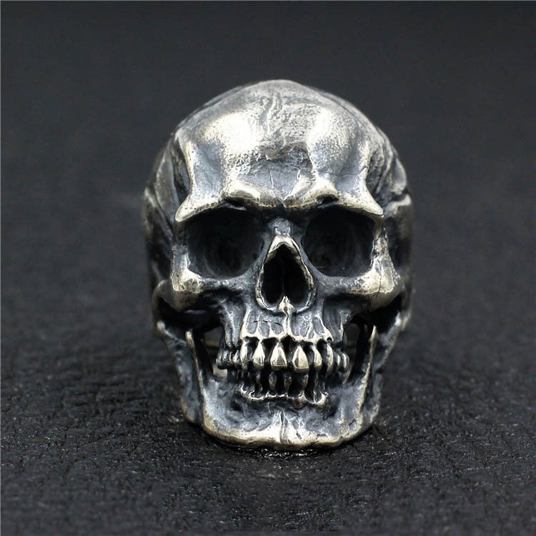 Fashion skull ring