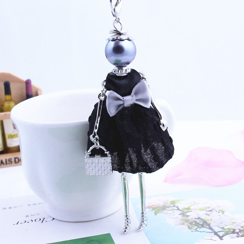 Fashion Cute Humanoid Doll Pendant Necklace