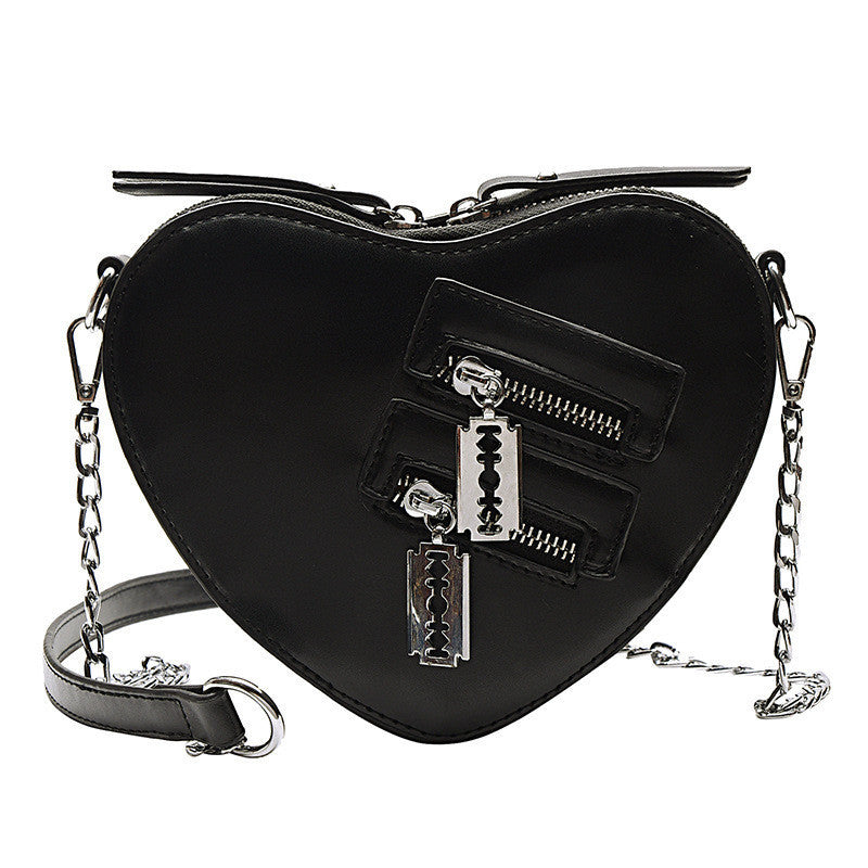 Fashion Creative Heart Chain Pu Small Satchel