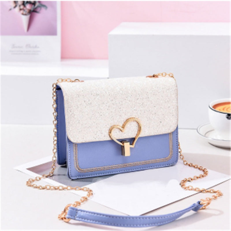 Fashion Creative Heart Chain Pu Small Satchel