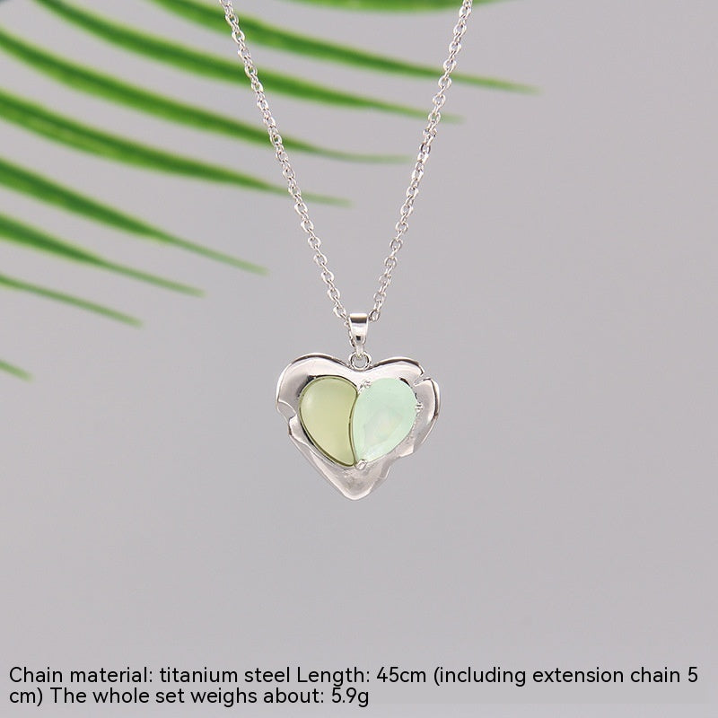 Loving Heart Zircon Necklace For Women Simple Personality Ins Style Niche High-grade Heart-shaped Titanium Steel Clavicle Chain