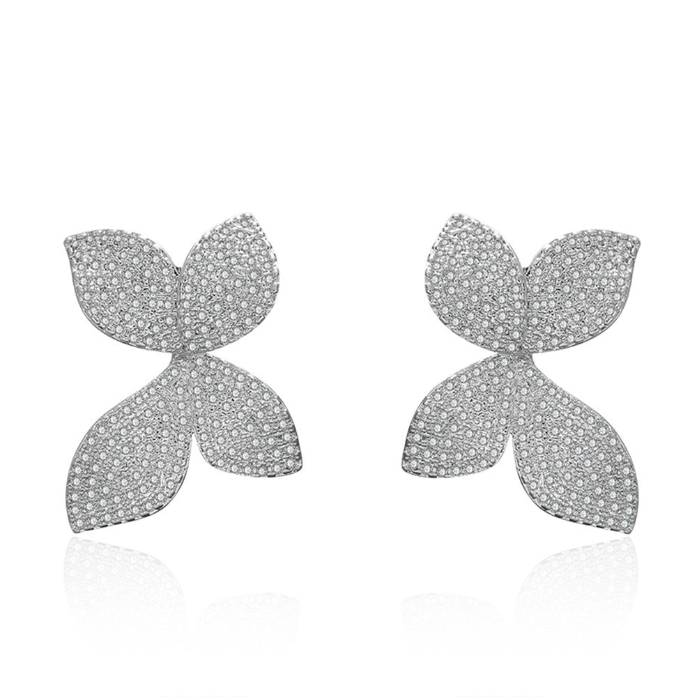 New European and American style earrings four-leaf clover flower diamond luxury earrings factory direct