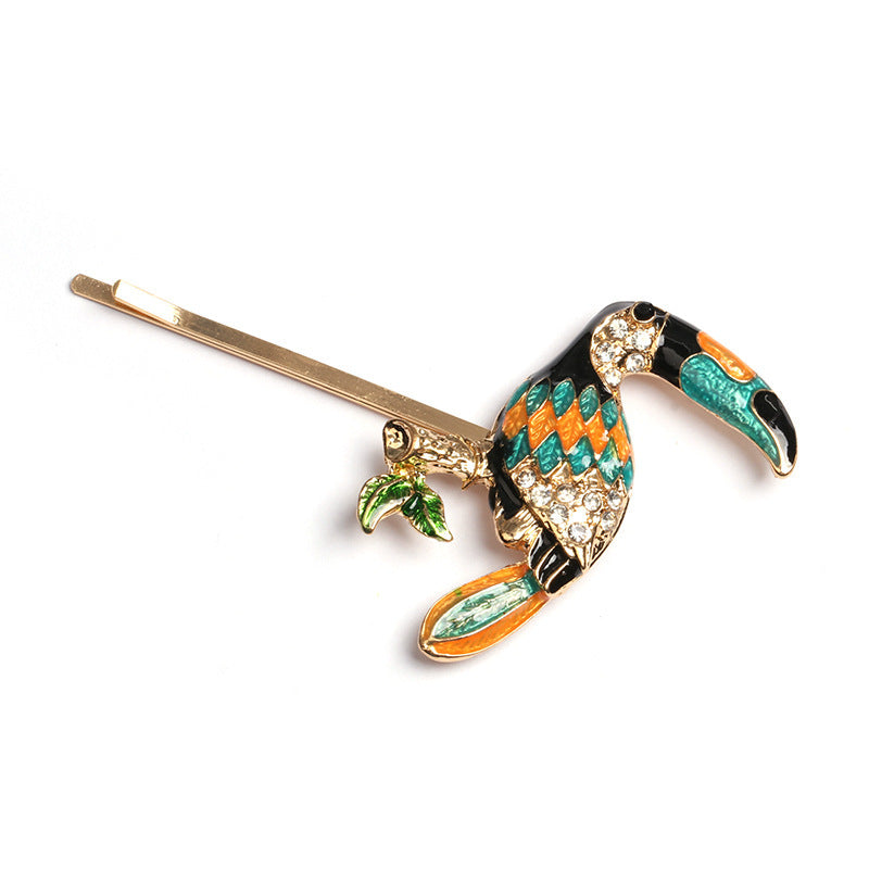 Fashion Personality Micro-inlaid Zircon Fruit Bee Hairpin