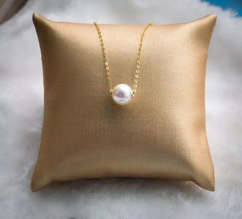 Road pass 18 K gold Akoya natural seawater pearl pendant necklace, clavicle containing 18K gold chain factory direct sales