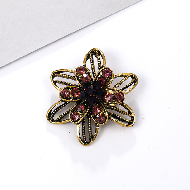 Alloy rhinestone small pin brooch costume