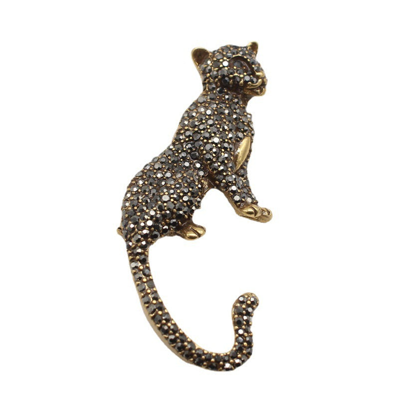 Old Leopard Cold Exaggerated Three-dimensional Antique Brooch