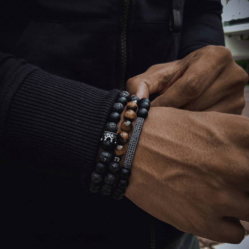 "#MensJewelry #MensRings #MensWatches #MensBracelets #StylishAccessories #GentlemansStyle #MasculineFashion #StatementPieces #TimelessElegance #FashionForMen"