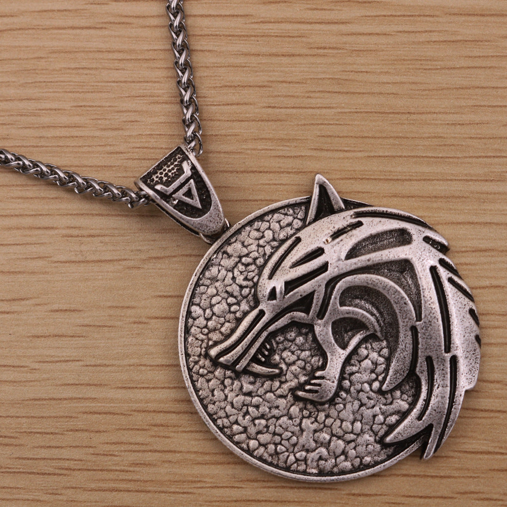 Hot Selling Wolf Head Titanium Chain Necklace