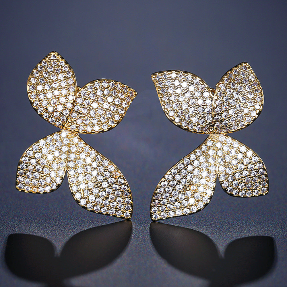 New European and American style earrings four-leaf clover flower diamond luxury earrings factory direct