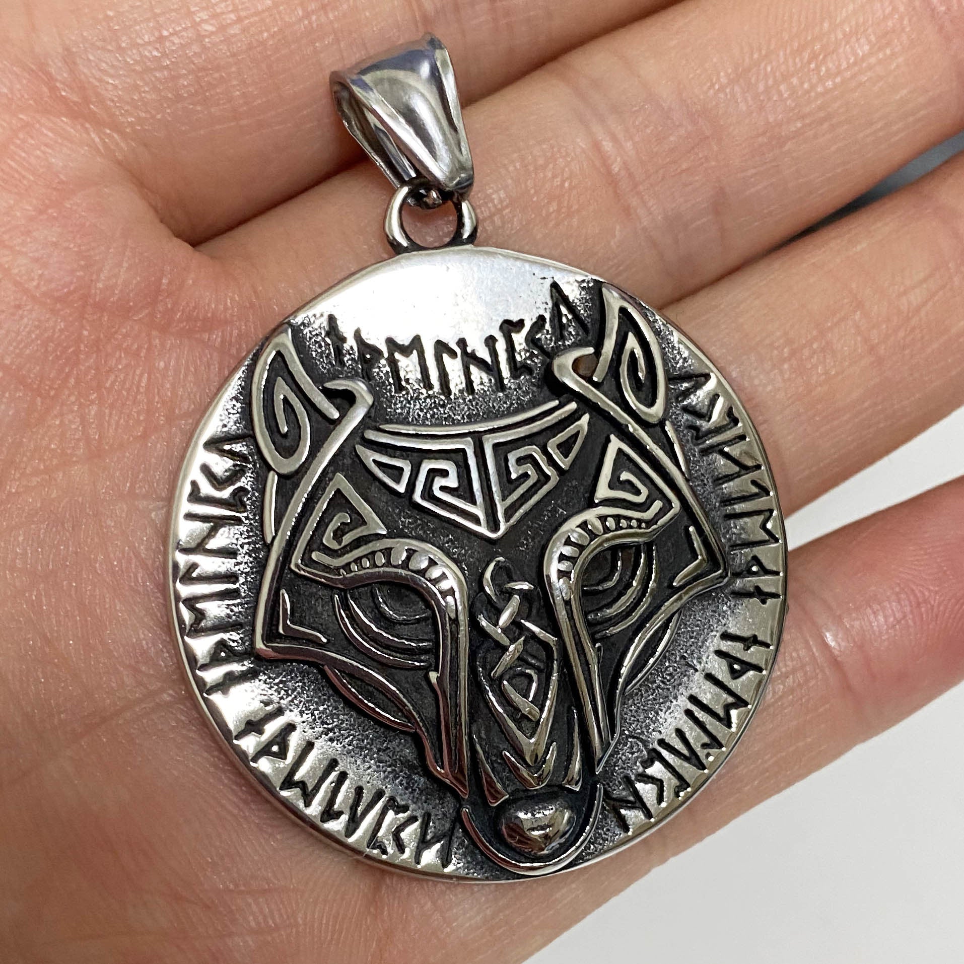 "VikingJewelry #NorseAccessories #WarriorStyle #VikingRings #VikingNecklaces #VikingBracelets #NordicDesign #AncientInspired #MythicalJewels #LegendaryCraftsmanship"