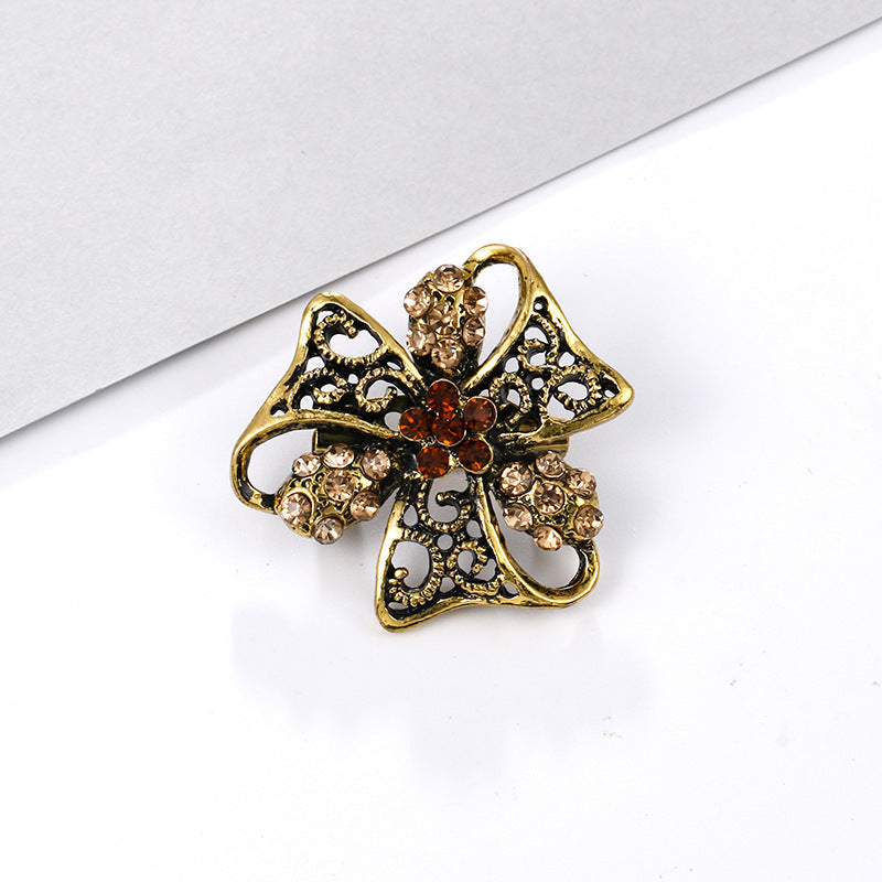 Alloy rhinestone small pin brooch costume