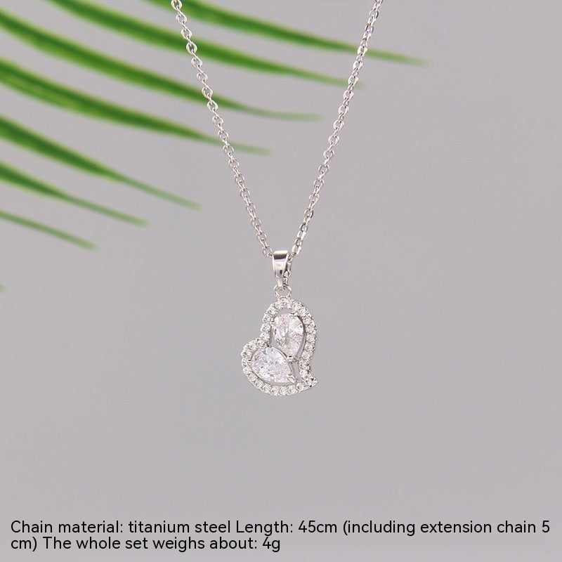 Loving Heart Zircon Necklace For Women Simple Personality Ins Style Niche High-grade Heart-shaped Titanium Steel Clavicle Chain