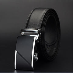 Stylish black leather belt with thick buckle