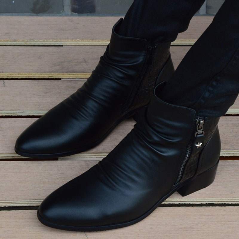 Men's Shoes With Velvet Rivet Pointed Toe Leather Boots